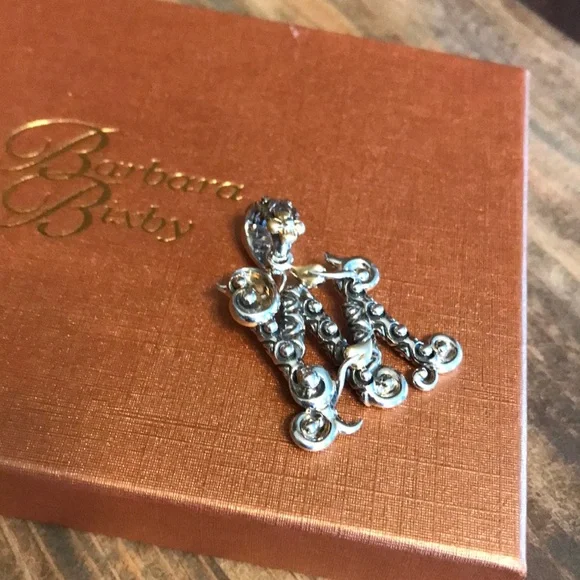 Barbara Bixby Silver Initial Pendant M - Picture 1 of 9